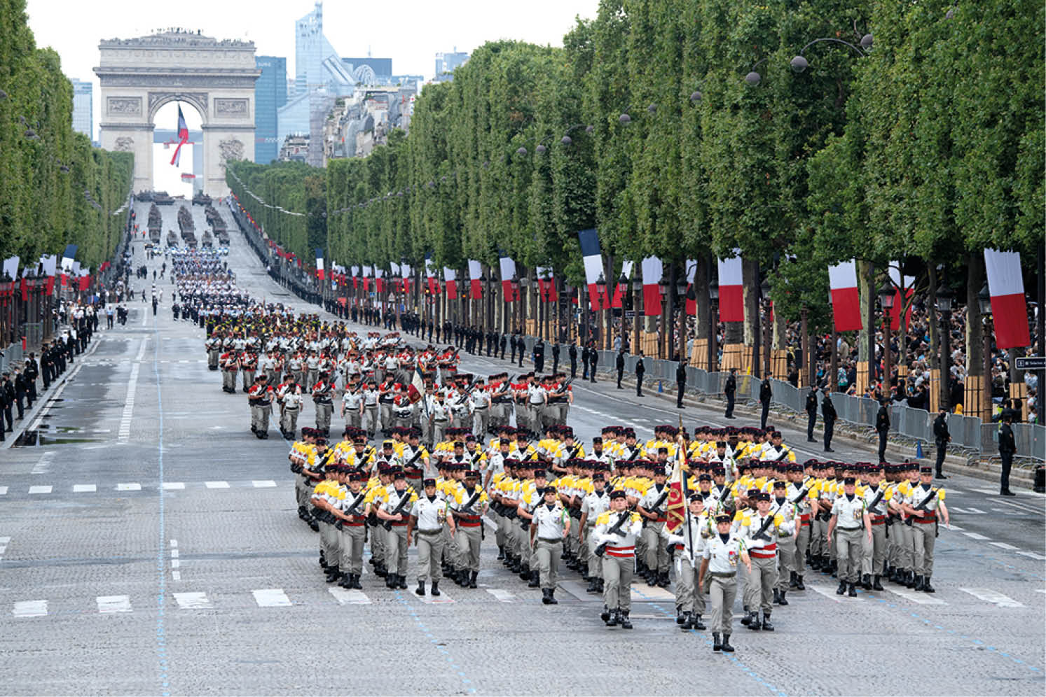Défilé du 14 juillet 2021 sous la présidence d'Emmanuel Macron  Dernier défilé du chef d'état major des armées le général François Lecointre    Champs Elysées, Paris, le 14 juillet 2021 