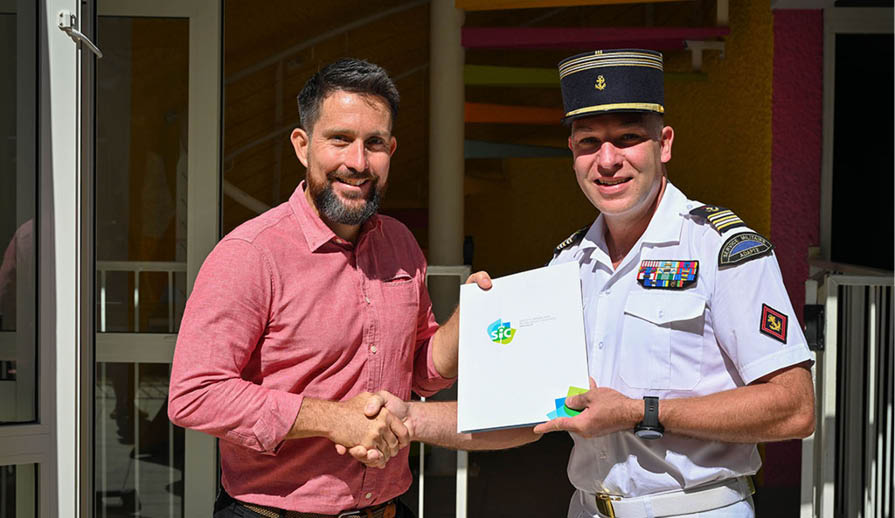 Inauguration de la r sidence du SMA  Noum a en pr sence du Haut-commissaire de la R publique, du COMSUP FANC, du COMSMA, du pr isndet de la SIC et des pr sidents des chambres consulairs