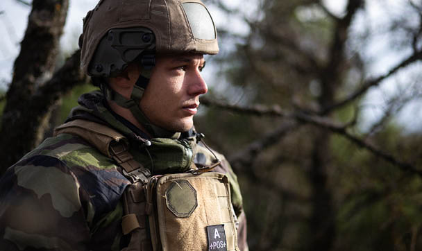 Du 23 octobre au 11 Novembre 2024, les canons dus du 3e RAMa ont grond s sur le plateau de Canjuers pendant TEMARA, un exercice de pr paration op rationnelle. De la Logistique aux pieces, ce reportage suit chaques etapes de la chaine d'artillerie.